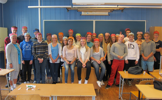 3STA ved Firda vidaregåande skule og lærar Ingrid B. Håheim