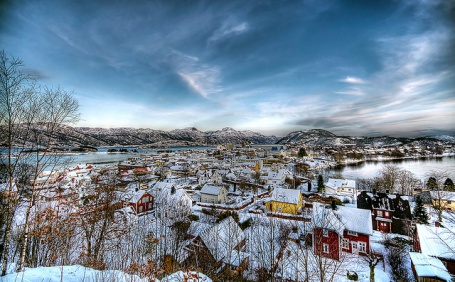Nynorskbyen Florø i Flora kommune opplever at talet på nynorskelevar veks. Foto: JR F, Flickr Cc-commons
