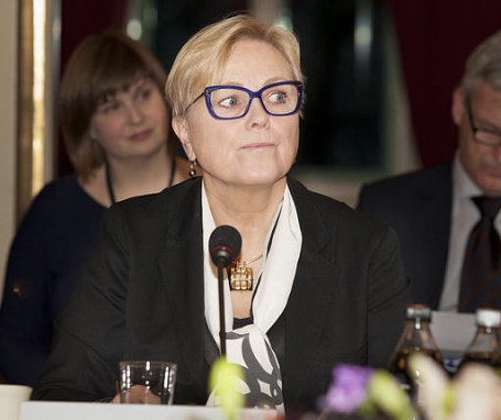 Kulturminister Thorhild Widvey skal på turné for å få innspel om knutepunktordninga. Foto: Torstein Bøe / NTB scanpix